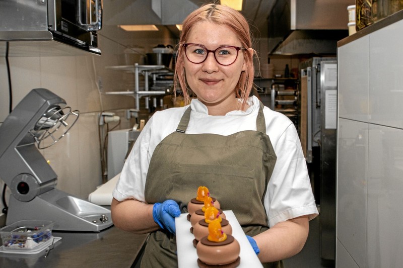 Ungarske Bogy Glárka og Tomas Kristo er vilde med hinanden – og Svinkløv Badehotel. Foto: Jesper Hansen