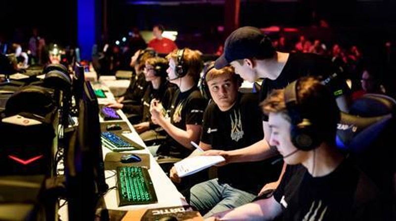 Fra 31. marts-2. april får gamerne mulighed for at indtage hallerne i DGI Huset i Aabybro og dyste bag skærmene.