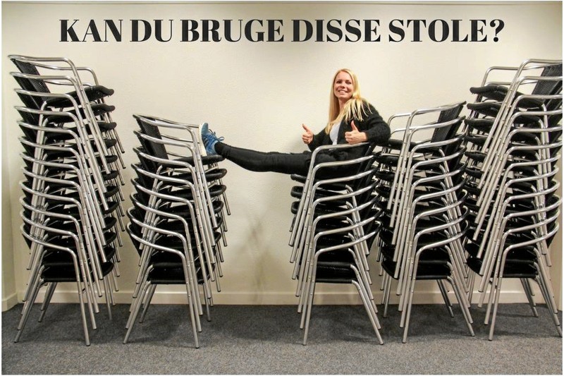 De 48 brugte stole fra Aalborg Kongres & Kultur Center kandiderer lige nu til titlen som Danmarks populæreste møbler.Foto: AKKC