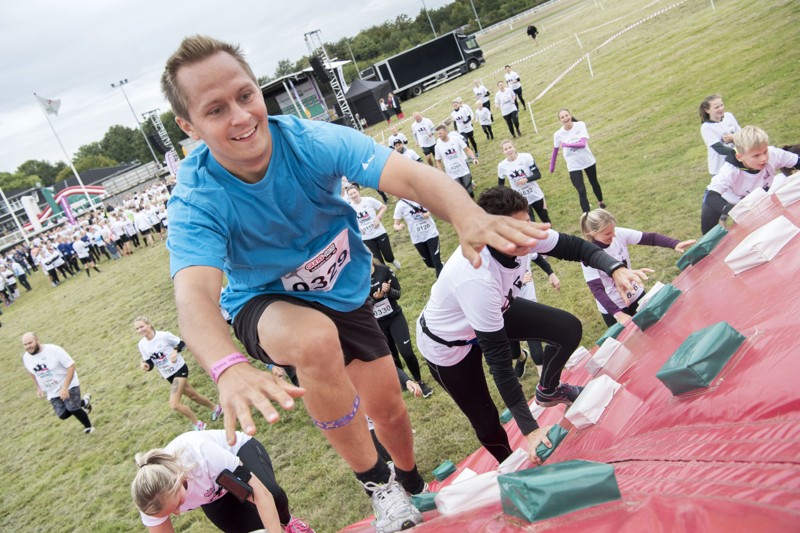 Gung-Ho er en fem kilometer lang oppustelig forhindringsbane for børn og voksne. Arkivfoto: Lars Pauli