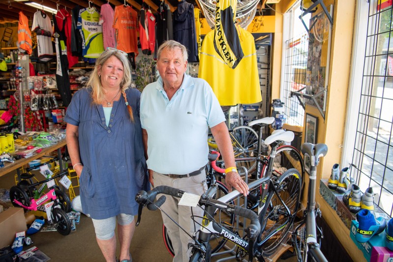 Racercyklen har altid været et familieforetagende, og det er en styrke, er Birgitte Olsson og hendes far, Hardi Olsson, enige om.