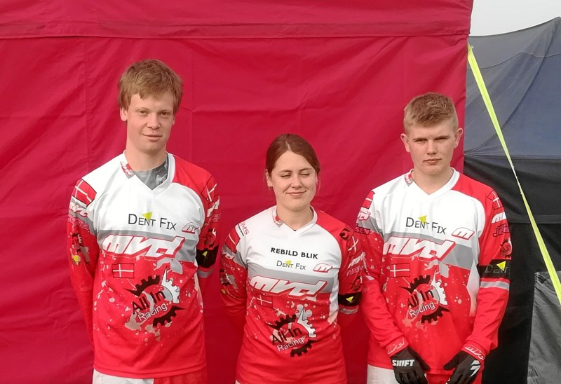 De lokale kørere var fra venstre: Alexander Bach Jensen, Sarah Thorhauge og Kasper Thorhauge.
Foto: Privat.