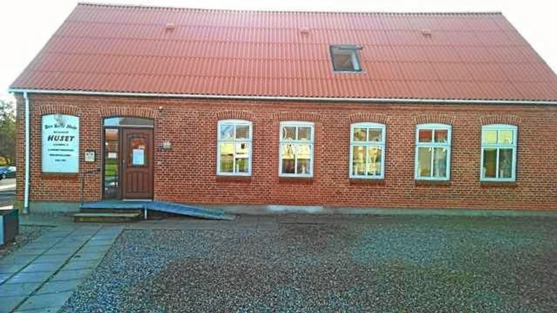 Den Bette Skole i Skelund er - sammen med Skelund Midtpunkt - et af de to steder i byen, hvor der altid sker noget. Foto: Privat.