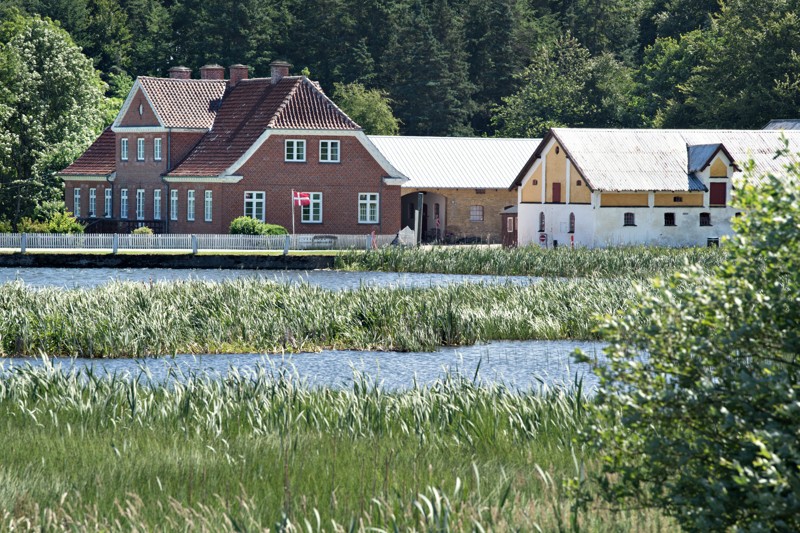 Udflugten går blandt andet til Dorf Møllegaard, der ligger i skøn natur.Arkivfoto: Hans Ravn