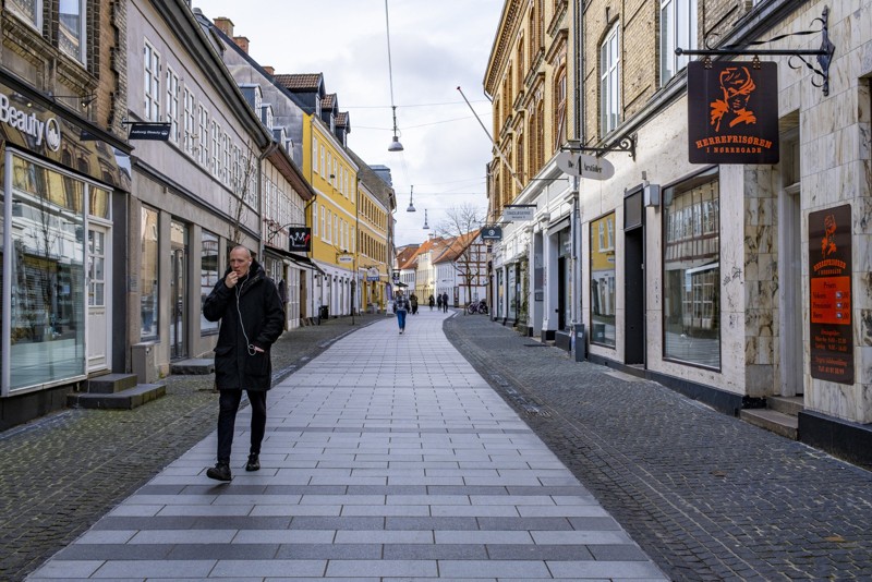 Stadsarkivet vil gerne have billeder af vores hverdag under coronakrisen her i Aalborg - det kunne f.eks. være de tomme gågader. Foto: Lasse Sand