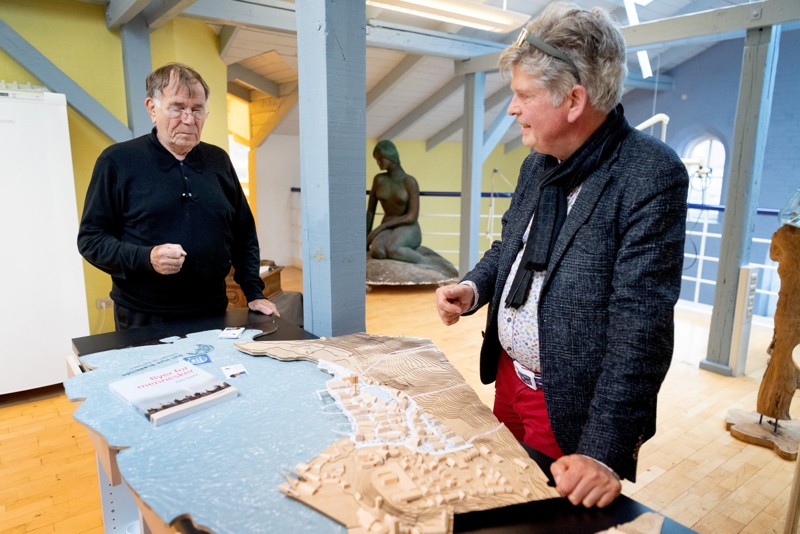 Arkitekt Jan Gehl (t.v.) er konsulent på Ny Blaakilde-projektet i Hobro - her sammen med bygherre Jørgen Bak Rasmussen. Arkivfoto