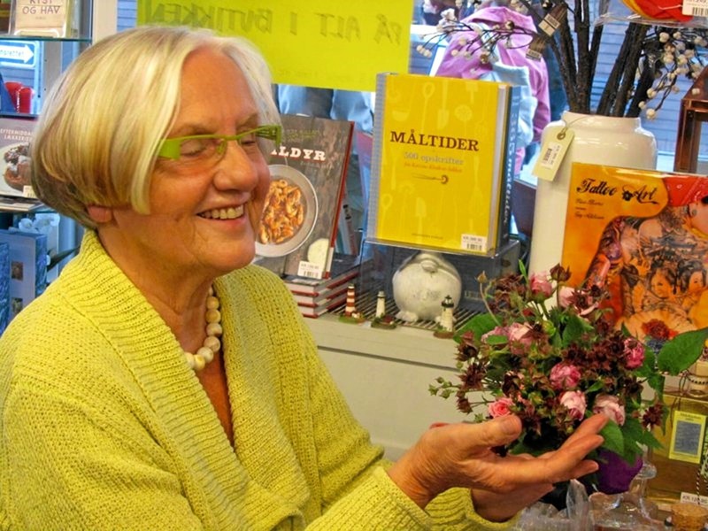 Bodil Lykke, som har udviklet de fire bjeskvarianter i samarbejde med Skagens Kunstmuseer. Foto: Skagens Kunstmuseer