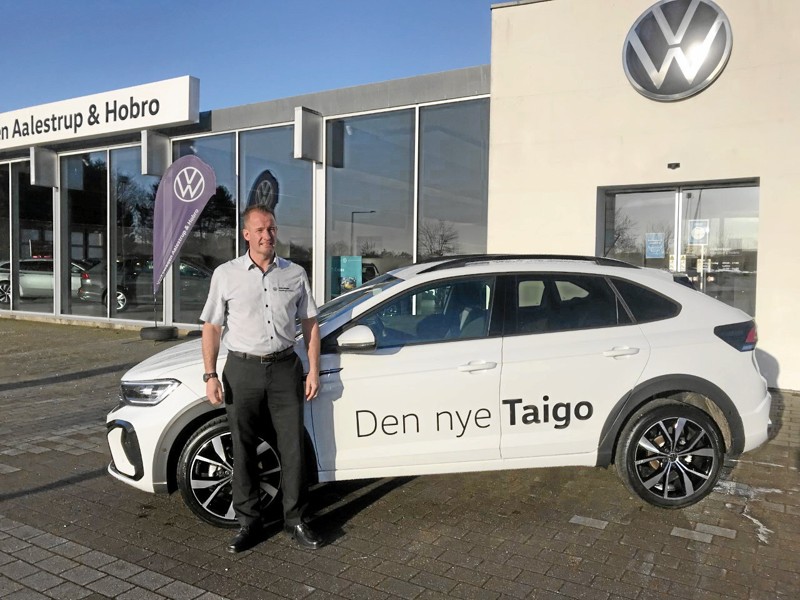 Nick Hansen er tredje generation i bilhuset i Aalestrup, som i 2020 også overtog forhandlingen af VW-biler fra den daværende forhandler i Hobro.  Privatfoto