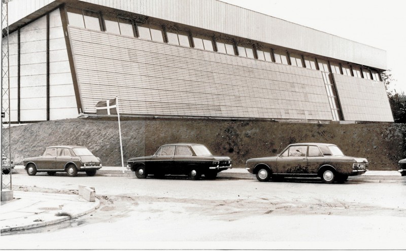 Østervrå Hallen som tog sig ud på åbningsdagen den 19. august 1972. I 2012 skiftede hallen navn til Østervrå Idræts- og Kulturcenter. Privatfoto