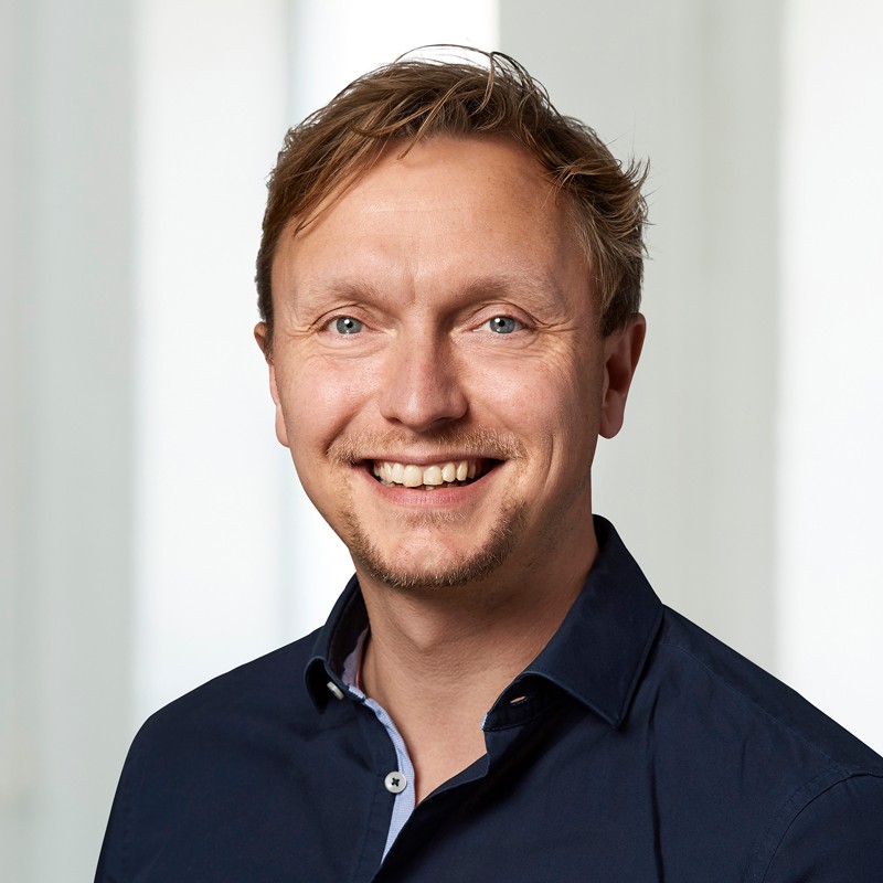 Mads Hedegaard, direktør i Edora A/S, har sammen med Rasmus Skovmark overtaget Bramslev Bakker med restaurant og campingplads.