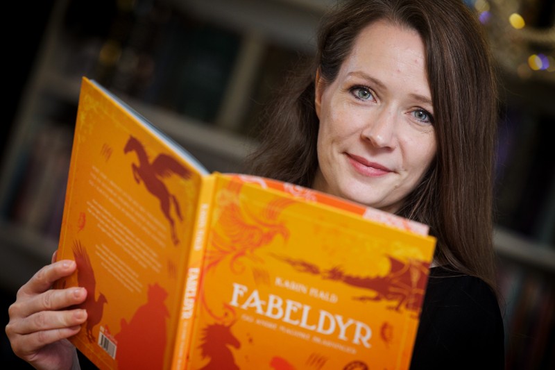 På hylderne hos boghandlen kan man finde et utal af bøger om alle slags dyr. Bondegårdsdyr, vilde rovdyr, søde kæledyr - og nu også de magiske fabeldyr.