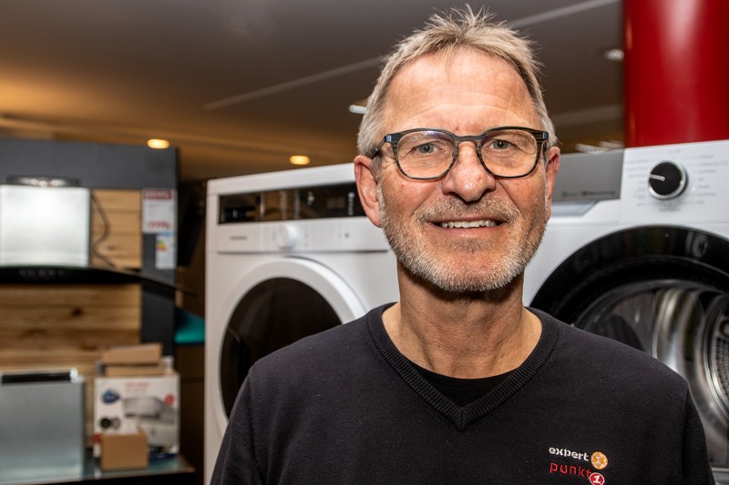 Brovst Handelsforening har lavet et omfattende program for fredagen, hvor Julebyen Brovst tænder julebelysningen og fejrer det med knivskarpe Black Friday-tilbud, fortæller formand Bo Kølby Nielsen.