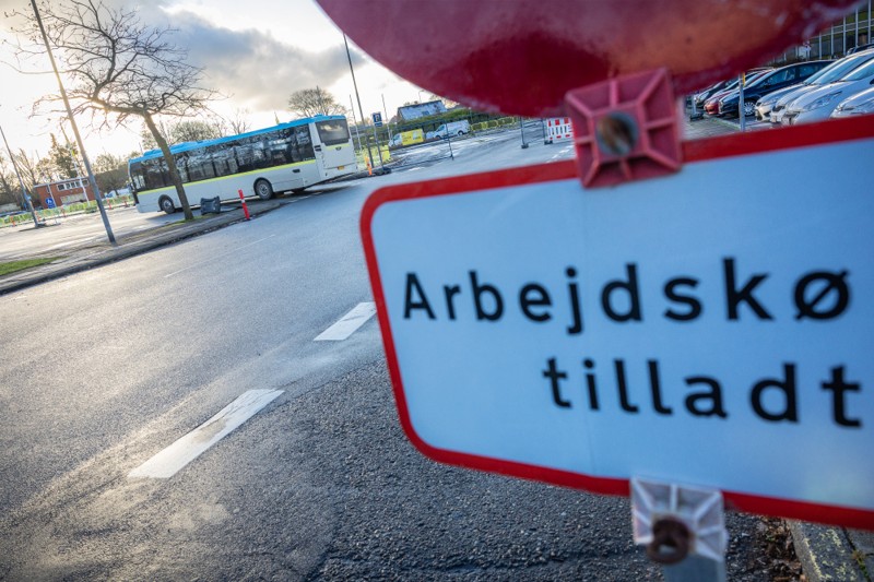 Med den ny bus-ø bliver forholdene for buspassagererne forbedret blandt andet med elektroniske infotavler.