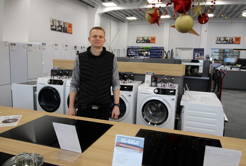 ElinstallaFirmaet har hidtil især været kendt for sit store udvalg af hårde hvidevarer. Med den nye bygning udvides sortimentet.
