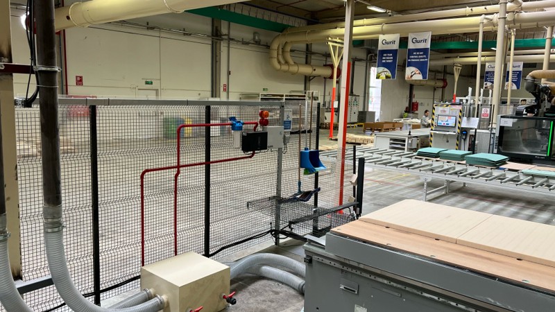 Safevent har afmonteret eksisterende brandsikringsudstyr på Gurits fabrik i Ringkøbing og efterfølgende installeret udstyret på deres nye lokation i Tyrkiet.