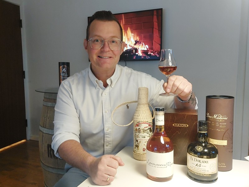 - Hvis man siger, at man ikke kan lide rom, er det, fordi man ikke har smagt den rigtige, siger Mike Kirch.