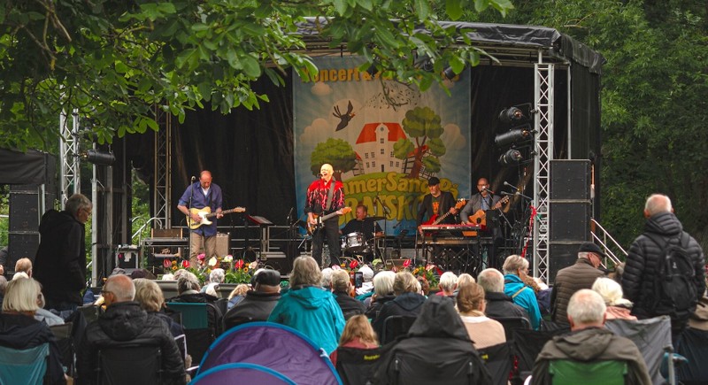 Sommersang på Bratskov blev en kæmpe succes, som langt overgik arrangørgruppens forventninger.