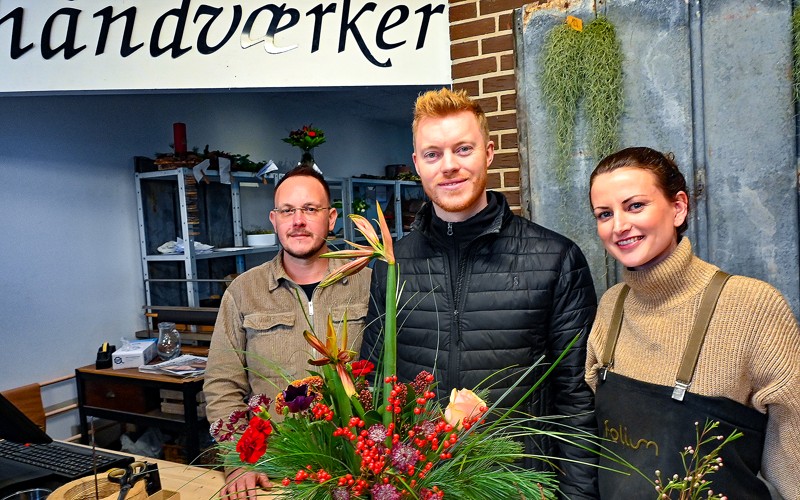 Folium - Din Blomsterhåndværker flytter. Fra venstre Henrik Andersen, Christian Højberg og Emma Brandi.