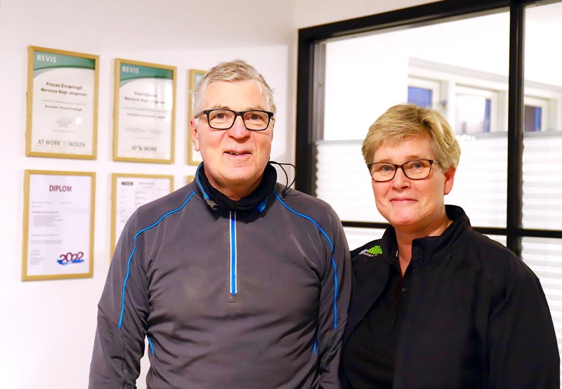 Marianne Bagh Jørgensen og Niels Jørgensen, som har overtaget ejendommen på Skagensvej i Aalbæk og åbnet Bailine-klinik. Det er Marianne, der står for klinikken, mens Niels står for administration og viceværtsfunktion. Og ægteparret har flere planer; med tiden er det meningen, at der også skal være ferielejligheder i en af ejendommens længer..