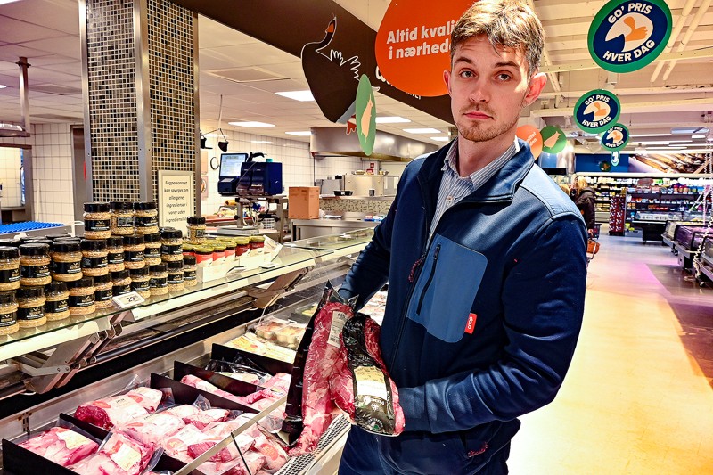 Fire mørbrader til hver omkring 850 kroner blev dråben for SuperBrugsen, der nu vil gøre livet svært for de gæster i butikken, der ikke vil betale for varer, de tager med.