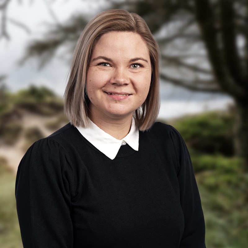 Lotte Lykke Gregersen, 33 år, er pr. 16. januar blevet ansat som kundemedarbejder i Sønderhå-Hørsted Sparekasse.