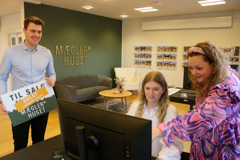 Mæglerhuset Sæbys team, bestående af Oliver Brunø, Krestine Baunsgaard Jensen og Cathrine Frahm Færløv.