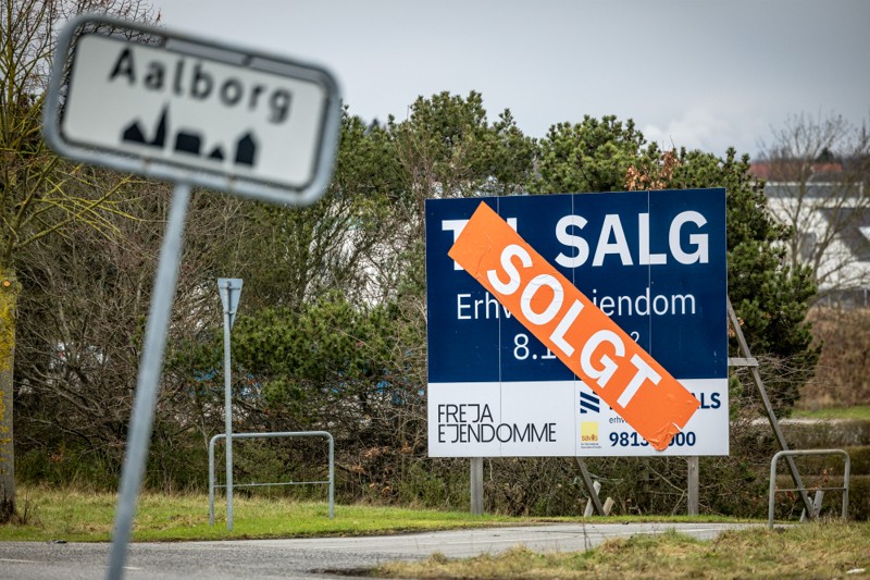 Aalborg Kommune er i dialog med en investor, der ønsker at etablere dagligvarehandel tæt på meget trafikeret strækning.