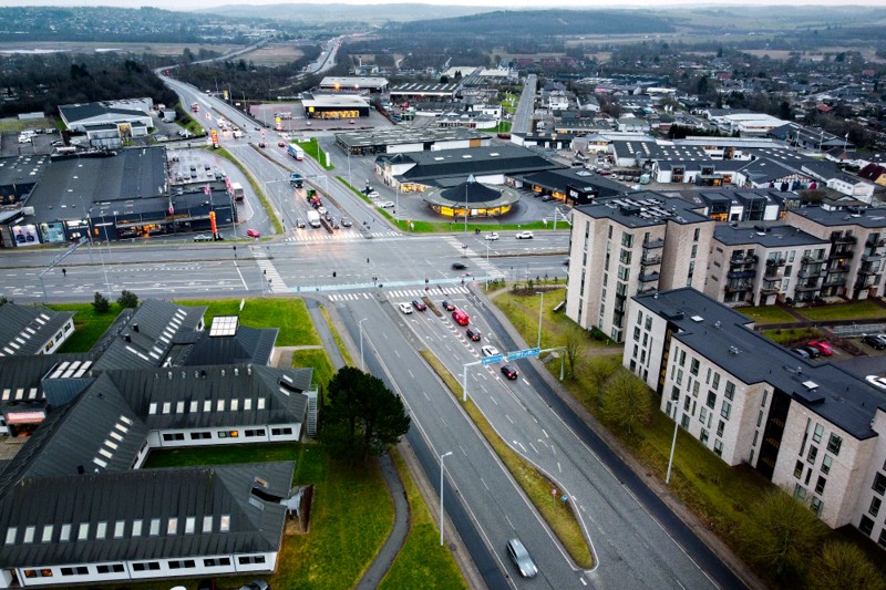 Krydset Ny Nibevej og Hobrovej lige ved Meny på Skalborg Bakke.  Aalborg 25 Januar 2023           