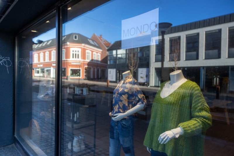 Tøjbutikskæden Mondos butik i Hjørring er nu lukket, mens butikken i Frederikshavn drives videre.