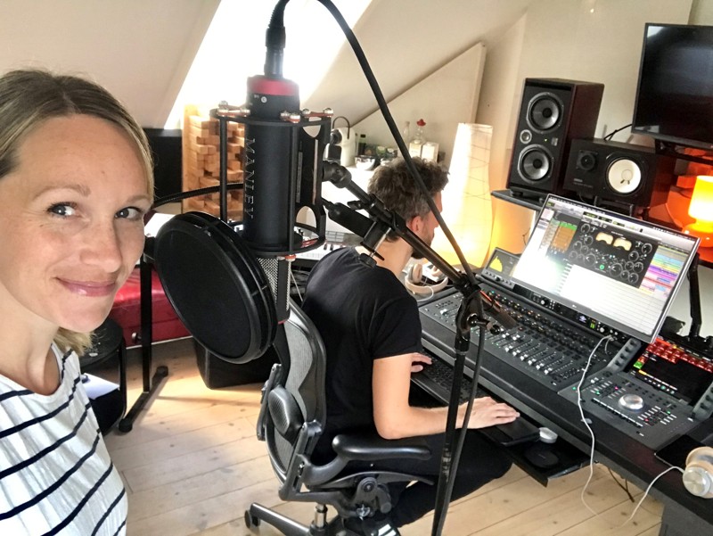Ida Friis Virenfeldt bor i dag i Hadsten, hvor hun kombinerer musik med et job som pædagog.