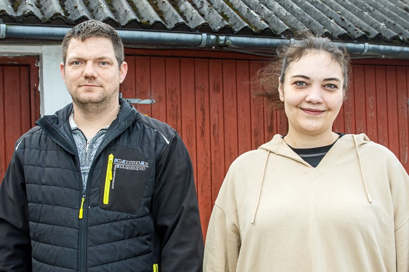 Ægtefællen Brian Poulsen Skovsgaard trådte til med cvr-nummer, da Janni sprang ud som selvstændig.