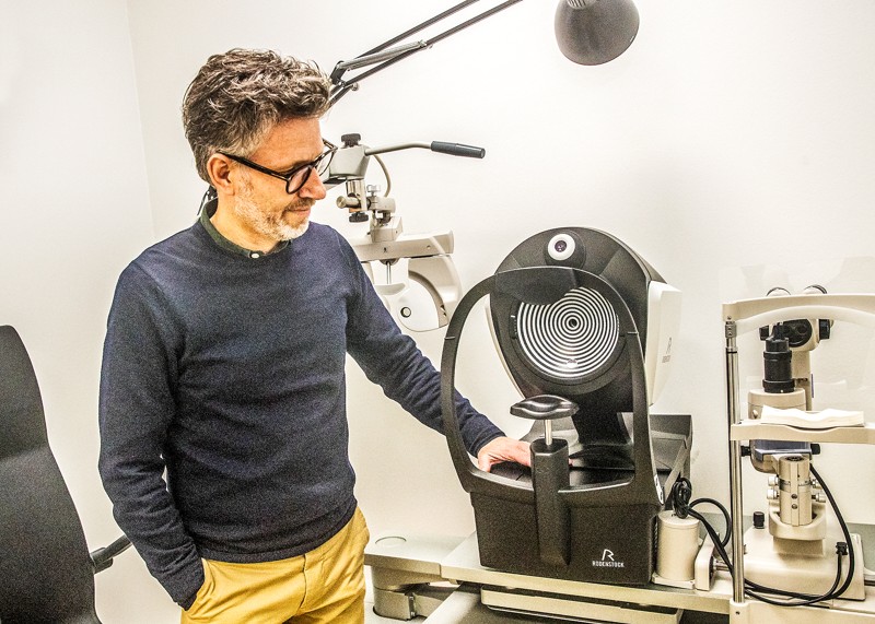 Hos Thiele Aabybro foretages blandt andet målinger af øjet med den avancerede DNeye-scanner.