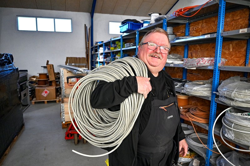 Steffen Oddershede kan på fredag fejre 40 år som elektriker. Det er hos Jysk Elteknik på Karetmagervej.