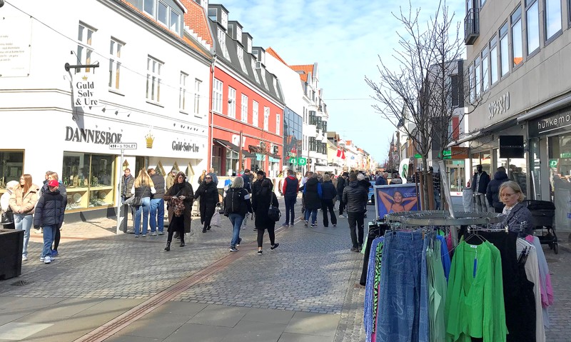 Påskehandelen i Frederikshavn oversteg alle forventninger.