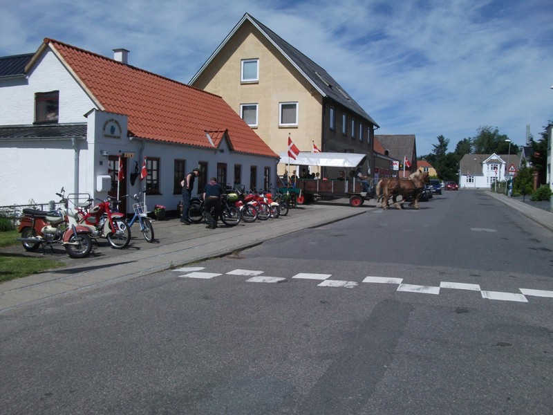 Øster Han Herreds Egnssamling i Tranum er ved at være klar til det årlige veteran og kræmmermarked d. 24. og 25. juni.  