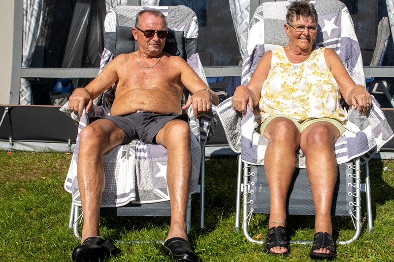 Jan Hagemann og Hanne Nielsen nød ugens varme sensommervejr i fulde drag på Tranum Klit Camping.