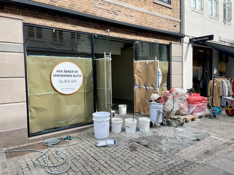 Moss Copenhagen flytter ind i nye butikslokaler.